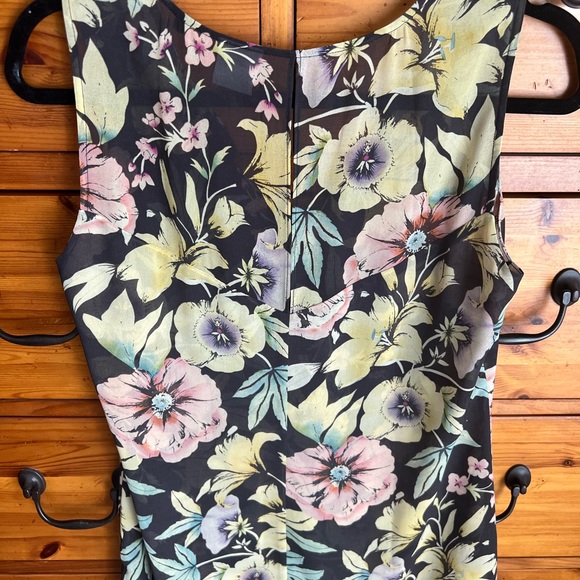 Cabi 3265 Ruffle Tank - Picture 4 of 7